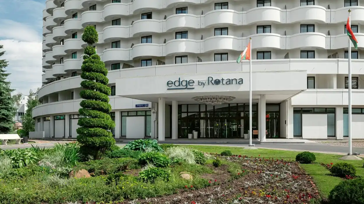 ١٠ بدائل لفنادق روتانا الإماراتية في روسيا