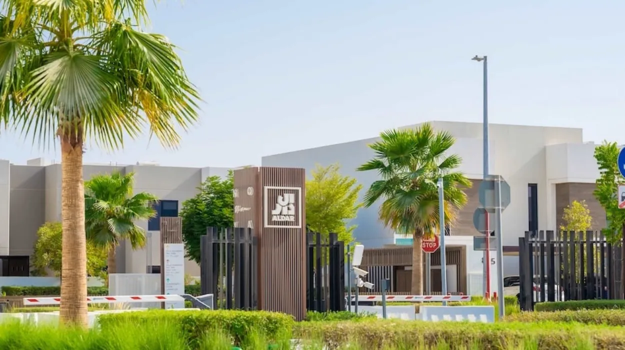 سُمح لشركات مدينة مصدر بامتلاك عقارات في دبي – خطوة نحو احتكار السوق